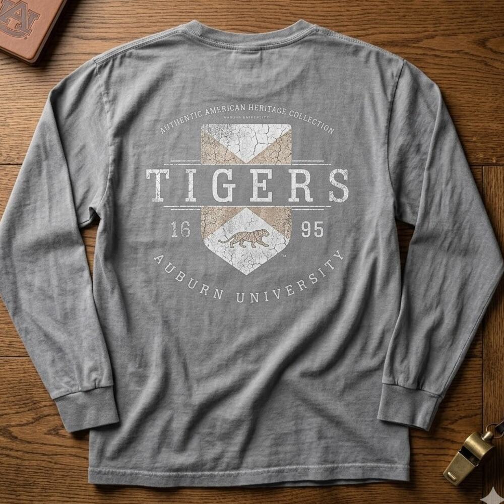 Comfort Colors Auburn Tigers Long Sleeve Pocket Shirt Large Blue Garment Dyed